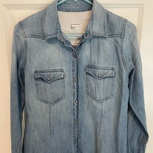 Club Monaco chambray